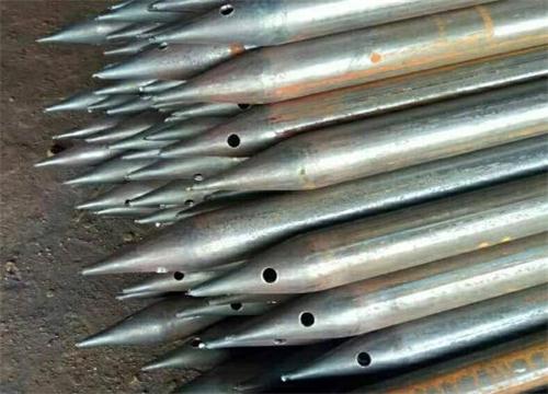 滴道隧道钢花管现货